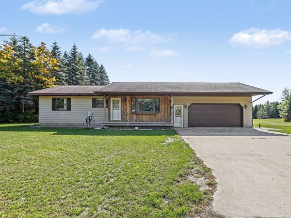 10917 Caberfae Highway, Manistee, MI 49660