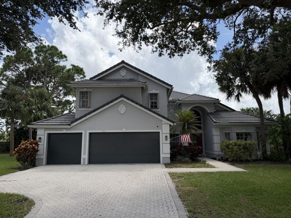 486 S Peacock Lane, Jupiter, FL 33458