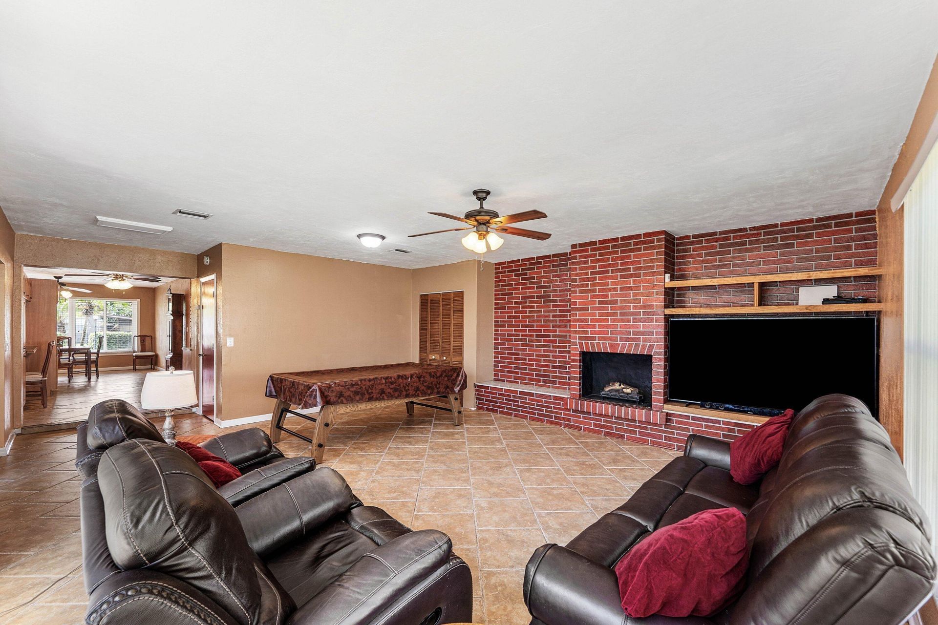 740 Caroline Avenue, West Palm Beach, FL 33413 Photo