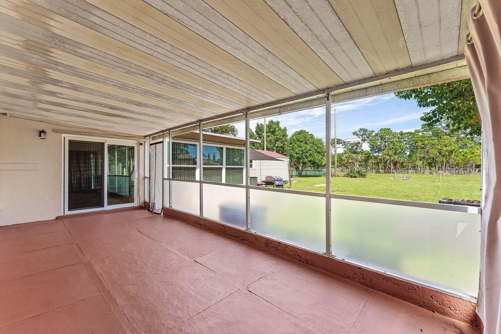 740 Caroline Avenue, West Palm Beach, FL 33413 Photo
