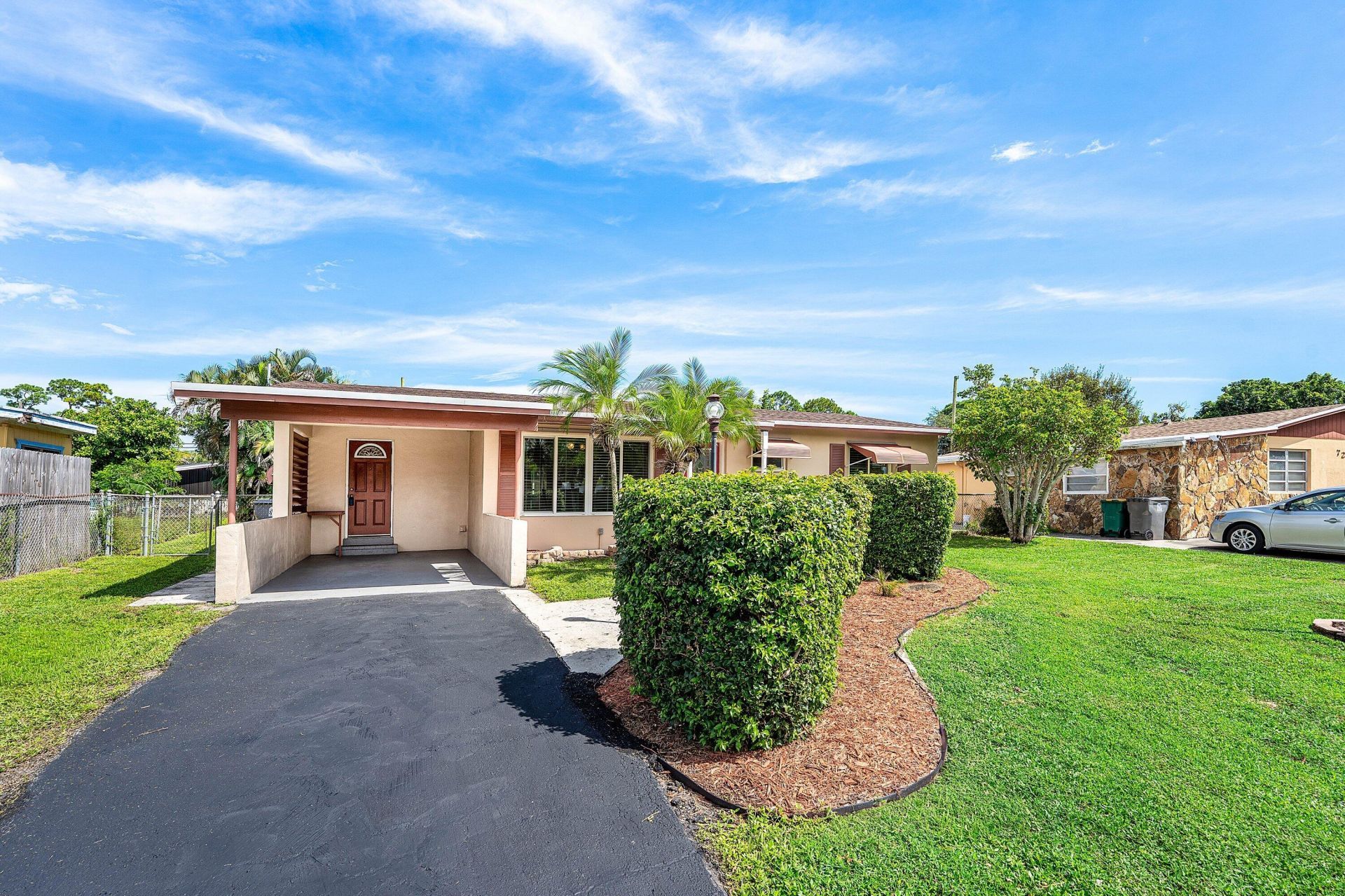 740 Caroline Avenue, West Palm Beach, FL 33413 Photo