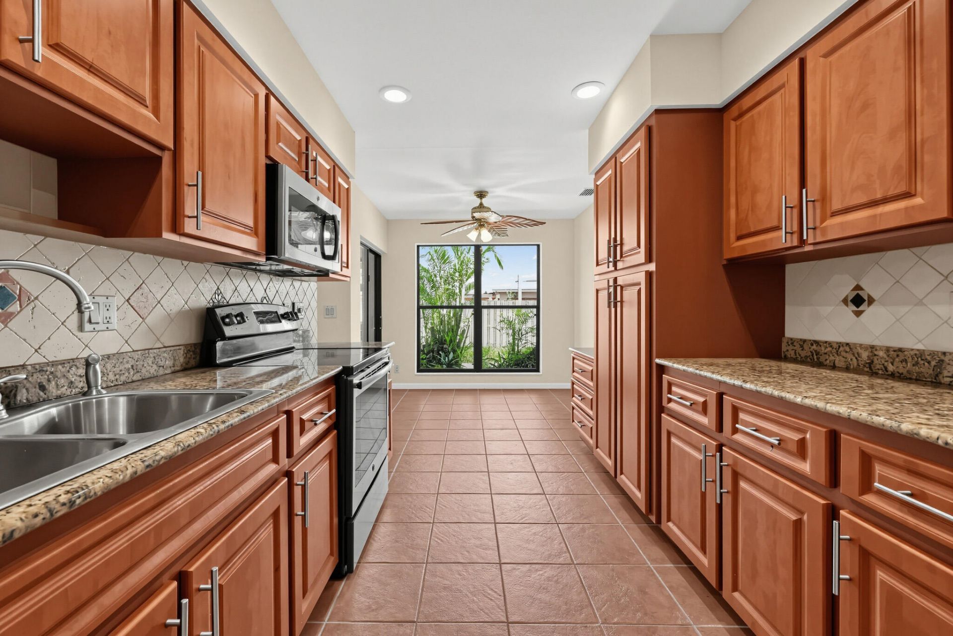 835 Ivy Drive, Wellington, FL 33414 Photo