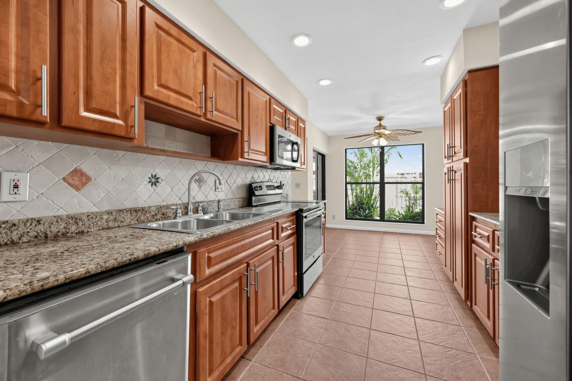 835 Ivy Drive, Wellington, FL 33414 Photo