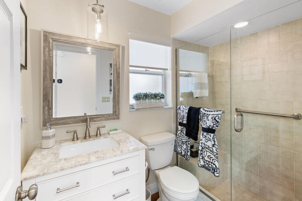 2380 SW Foxpoint Way, Palm City, FL 34990 Photo