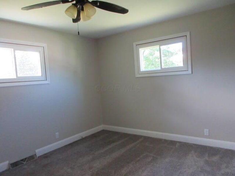 2740 Village Drive, Zanesville, OH 43701 Photo 27