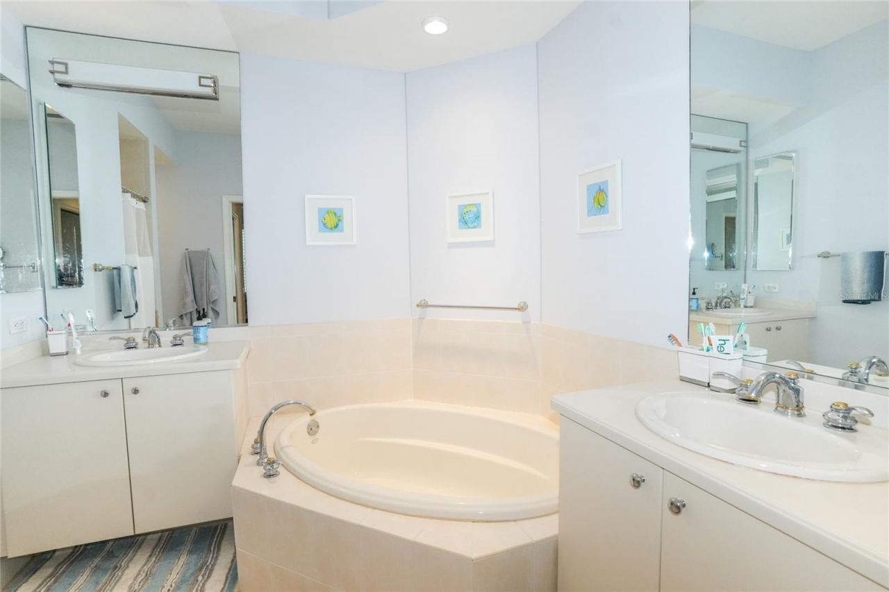 7475 Botanica Parkway, Unit 201BD1, Sarasota, FL 34238 Photo