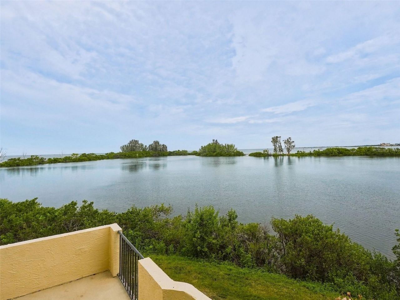 5915 Sea Ranch Drive , Unit 409, Hudson, FL 34667 Photo