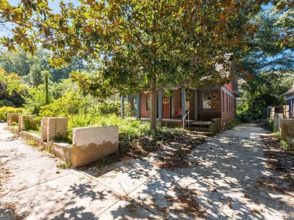 818 Durant Place NE, Atlanta, GA 30308