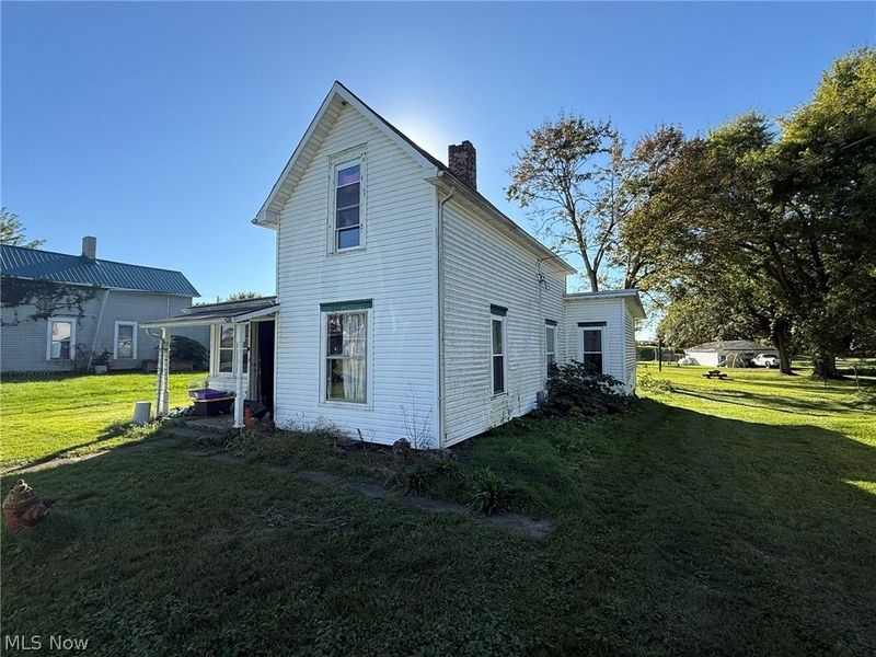 22203 Main Street, West Lafayette, OH 43845 Photo 7