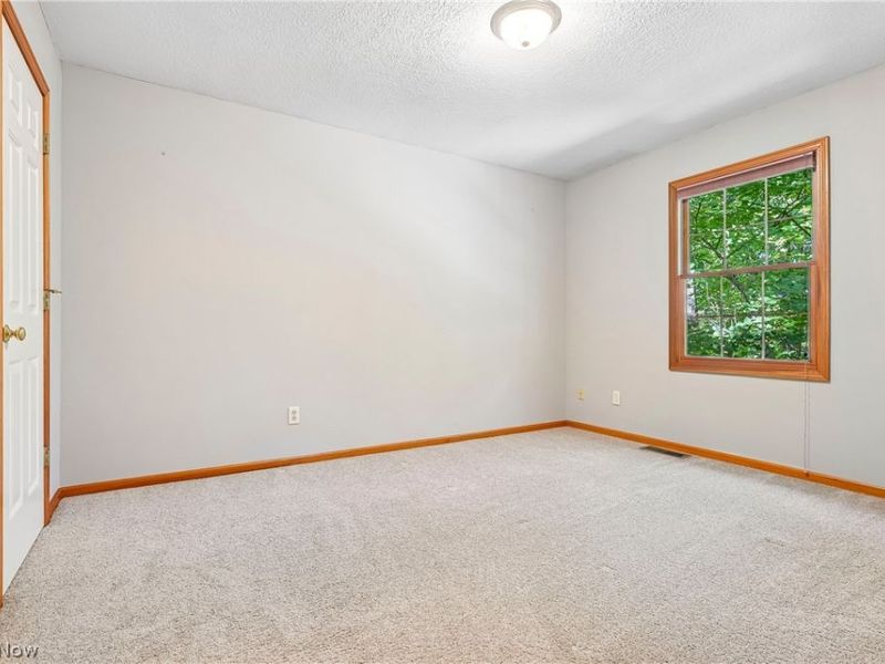 1981 Fairway Drive, Uniontown, OH 44685 Photo 30