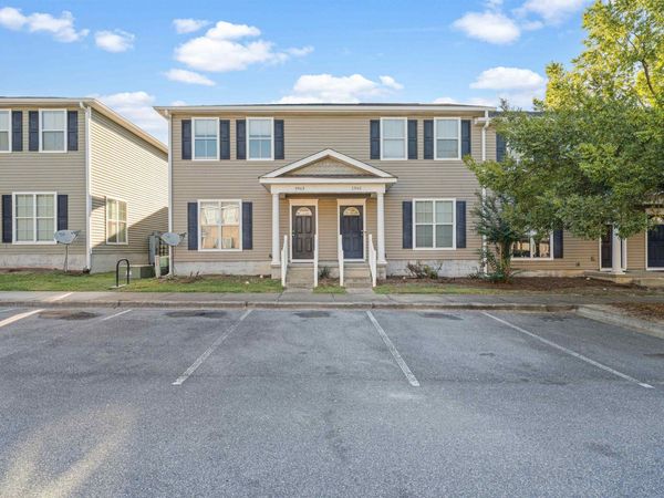 1963 Bloomington Avenue, Unit 3201, Tallahassee, FL 32304