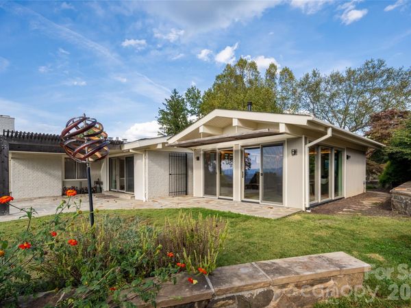 92 Horizon Hill Road, Asheville, NC 28804