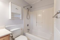 624 Surfside Dr.  photo 4