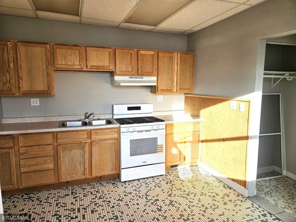 150 Main Street S, Unit 8, Pine City, MN 55063