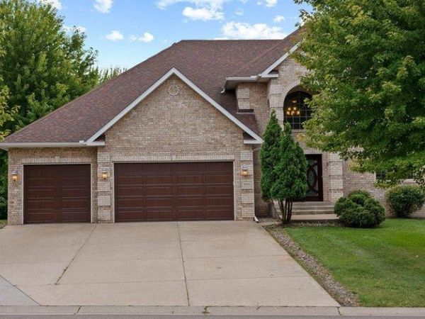 4501 104th Avenue N, Brooklyn Park, MN 55443