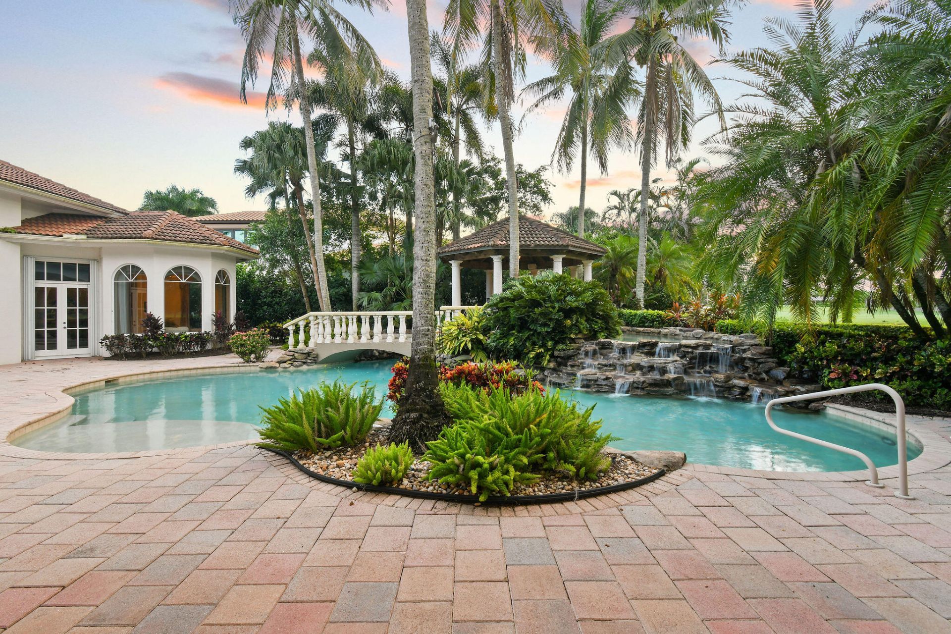 209 Grand Pointe Drive, Palm Beach Gardens, FL 33418 Photo