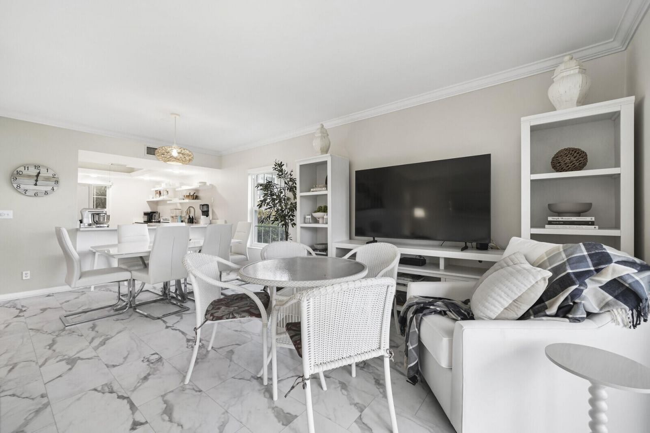 9169 SE Riverfront Terrace, Unit J, Jupiter, FL 33469 Photo
