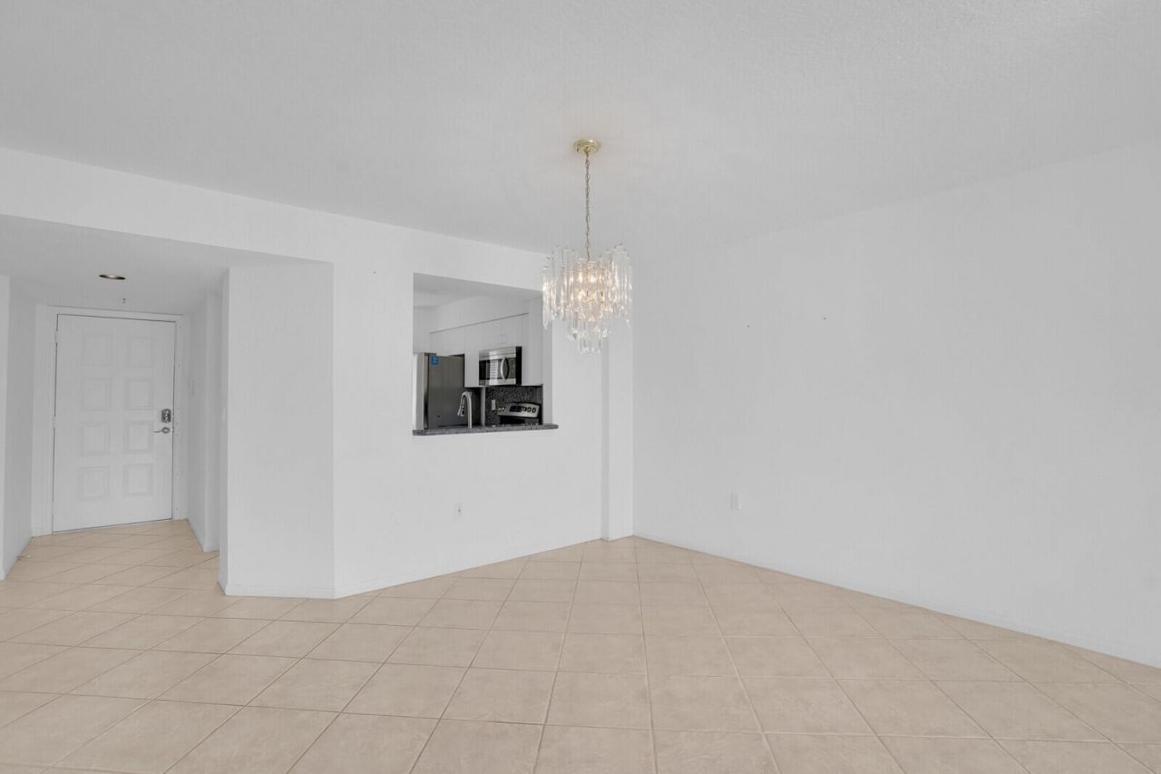 5874 Crystal Shores Drive, Unit 308, Boynton Beach, FL 33437 Photo