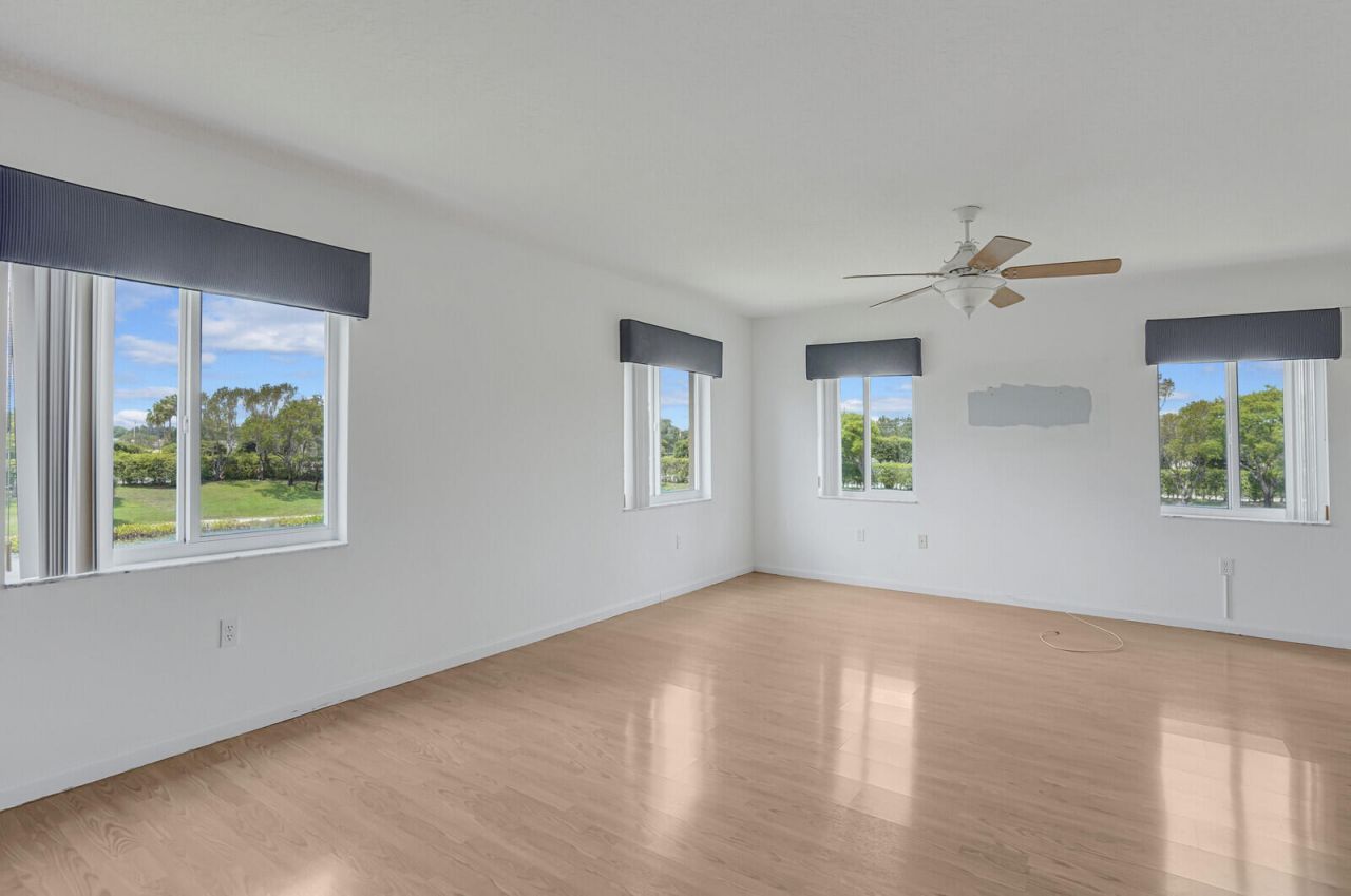 5874 Crystal Shores Drive, Unit 308, Boynton Beach, FL 33437 Photo
