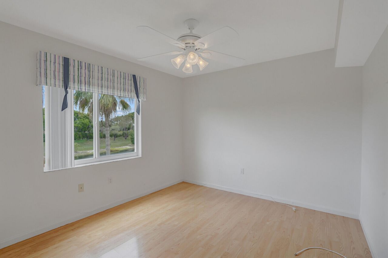 5874 Crystal Shores Drive, Unit 308, Boynton Beach, FL 33437 Photo