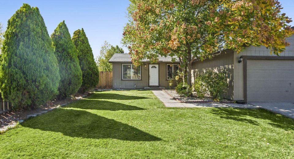 13071 Exinite Drive, Reno, NV 89506 Photo