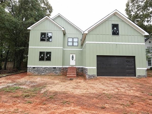 3383 Pendley Road , Austell, GA 30106