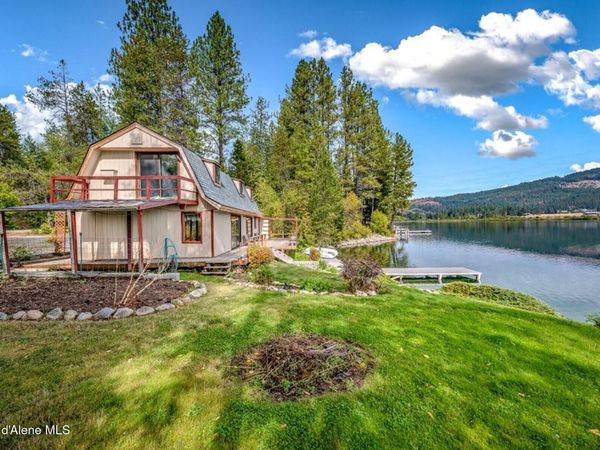 15751 Dufort Rd , Priest River, ID 83856