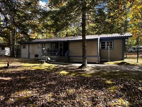 2203 Chemin De Lamontagne, Wolverine, MI 49799