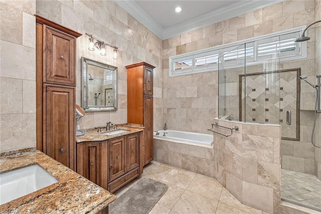 1324 Via Portofino, Naples, FL 34108 Photo
