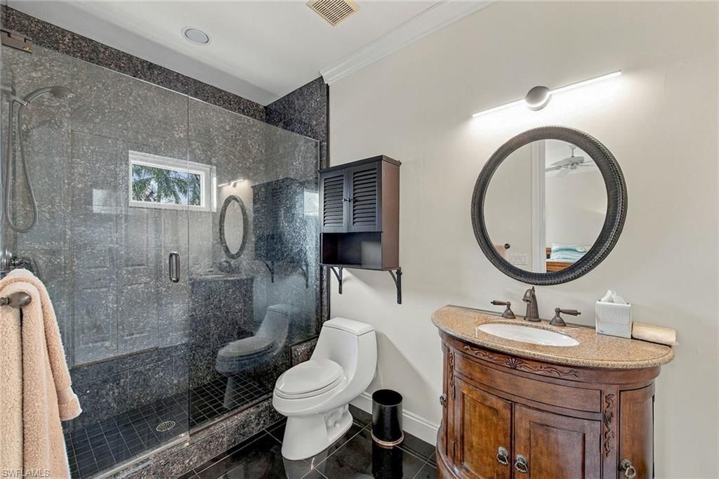 1324 Via Portofino, Naples, FL 34108 Photo