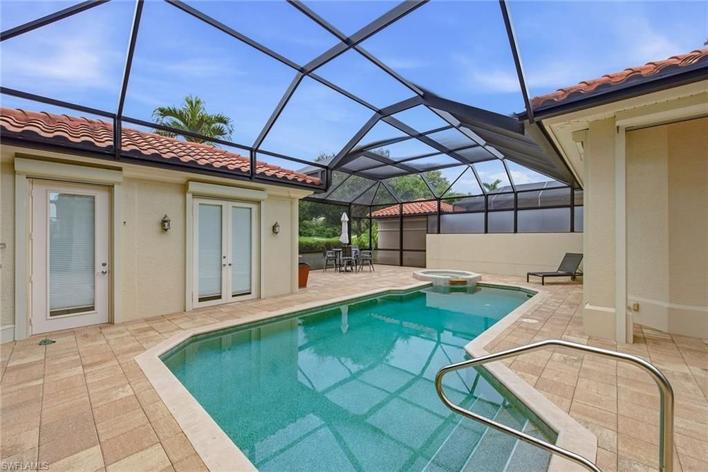 1324 Via Portofino, Naples, FL 34108 Photo