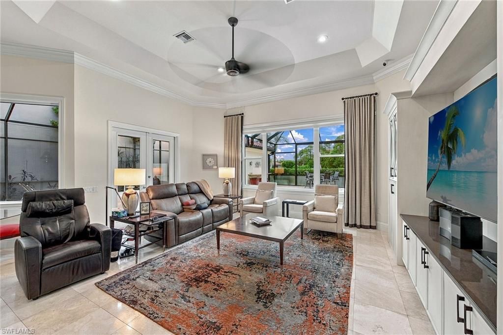 1324 Via Portofino, Naples, FL 34108 Photo