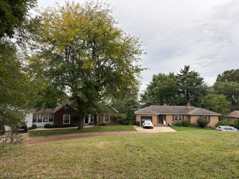 Landscape Circle NW, Canton, OH 44709 Photo 5