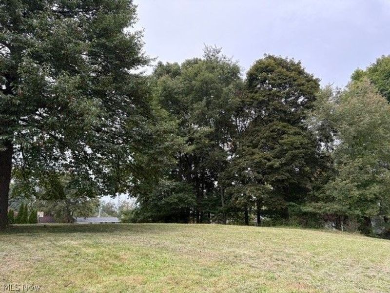 Landscape Circle NW, Canton, OH 44709 Photo 7