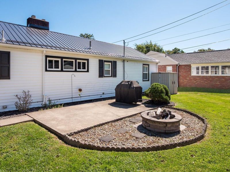 2033 Normandy Circle , Zanesville, OH 43701 Photo 41