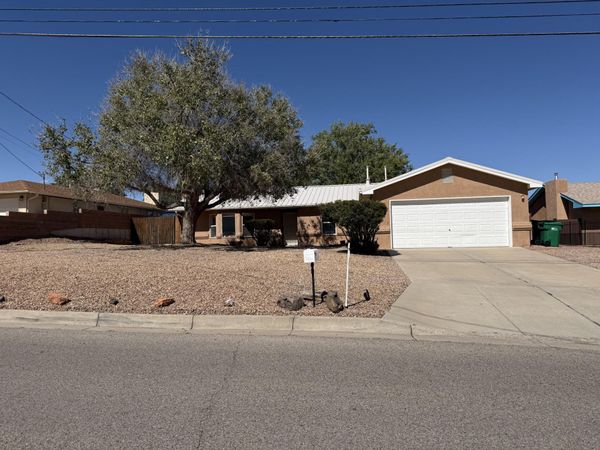 3325 21st Avenue SE, Rio Rancho, NM 87124
