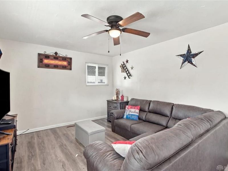 5027 Hackett Drive, Dayton, OH 45417 Photo 7