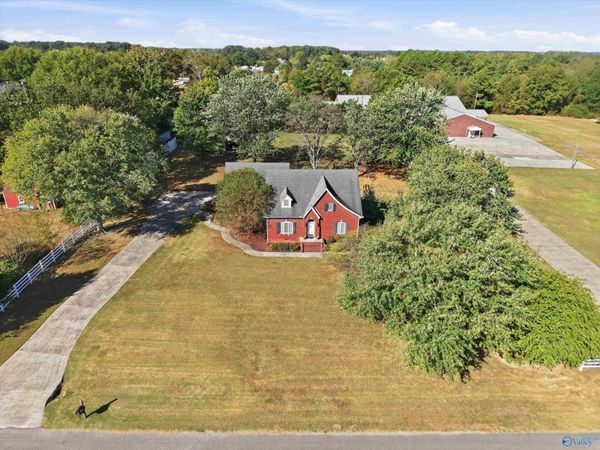 19065 Tammy Leigh Drive, Athens, AL 35614