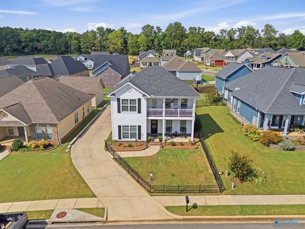 6433 Midtowne Lane NW, Huntsville, AL 35806