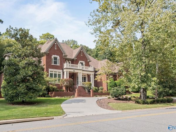 1701 Drake Avenue SE, Huntsville, AL 35802