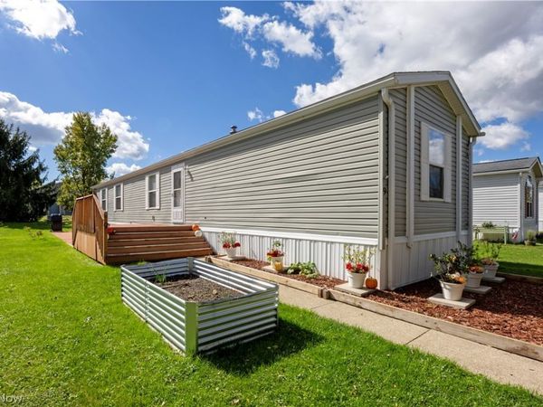5974 Cleveland Rd , Unit 9, Wooster, OH 44691