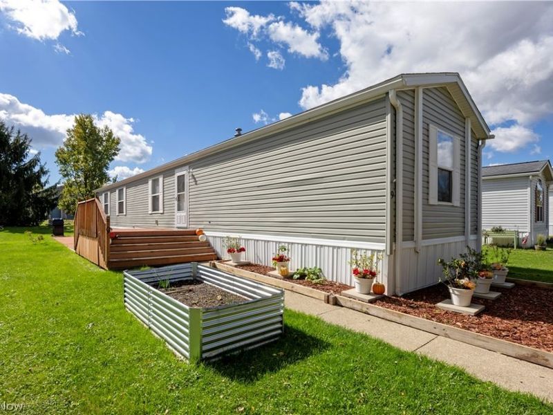 5974 Cleveland Rd , Unit 9, Wooster, OH 44691 Photo 1