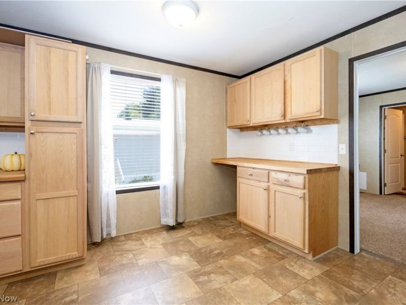 5974 Cleveland Rd , Unit 9, Wooster, OH 44691 Photo 11