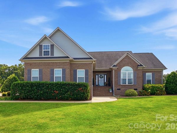 4004 Camden Oaks Lane, Monroe, NC 28110