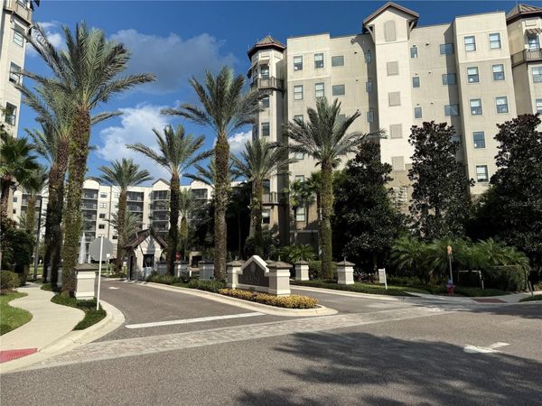 14501 GROVE RESORT AVENUE , Unit 2539, WINTER GARDEN, FL 34787