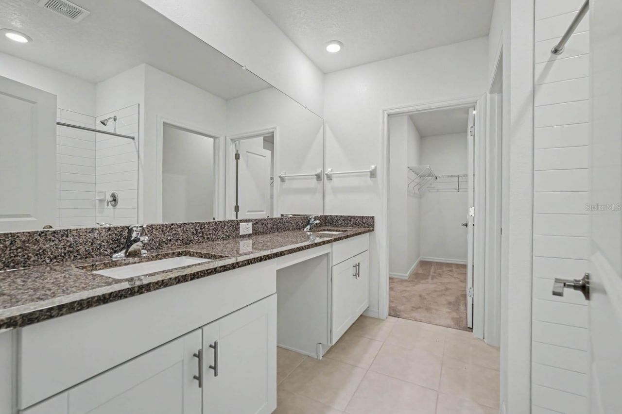 6259 Back Forty Loop, Zephyrhills, FL 33541 Photo