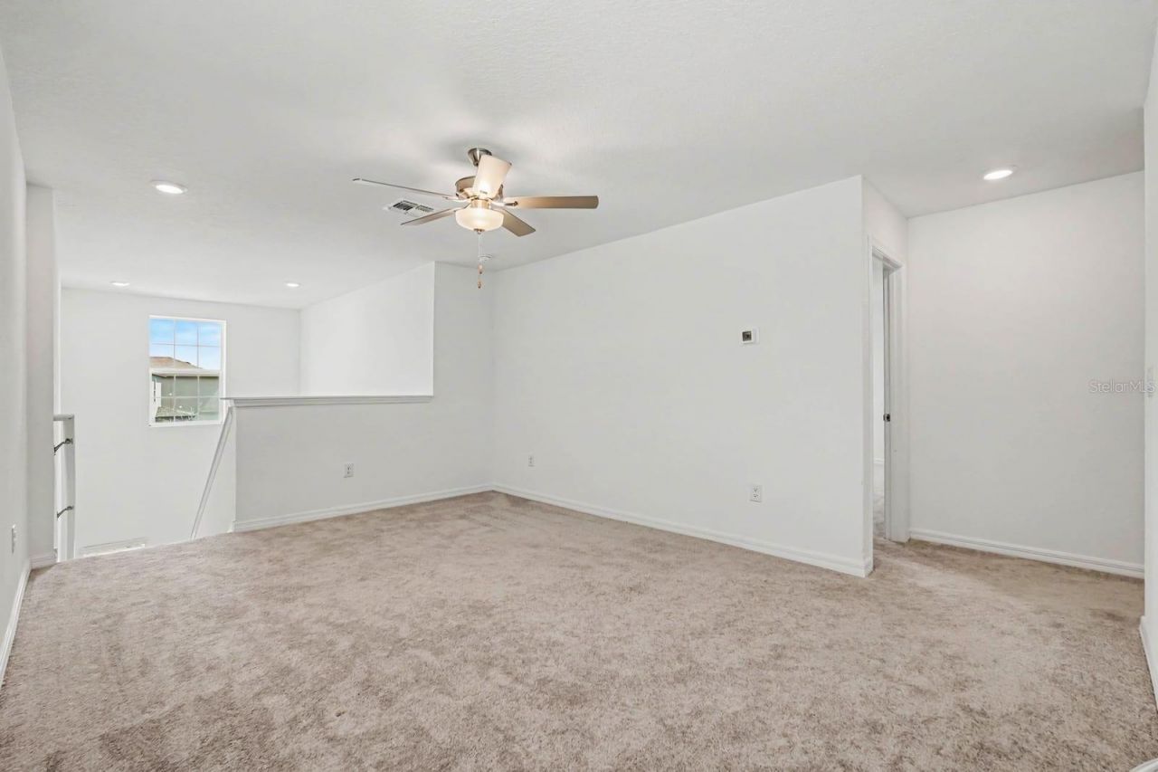 6259 Back Forty Loop, Zephyrhills, FL 33541 Photo
