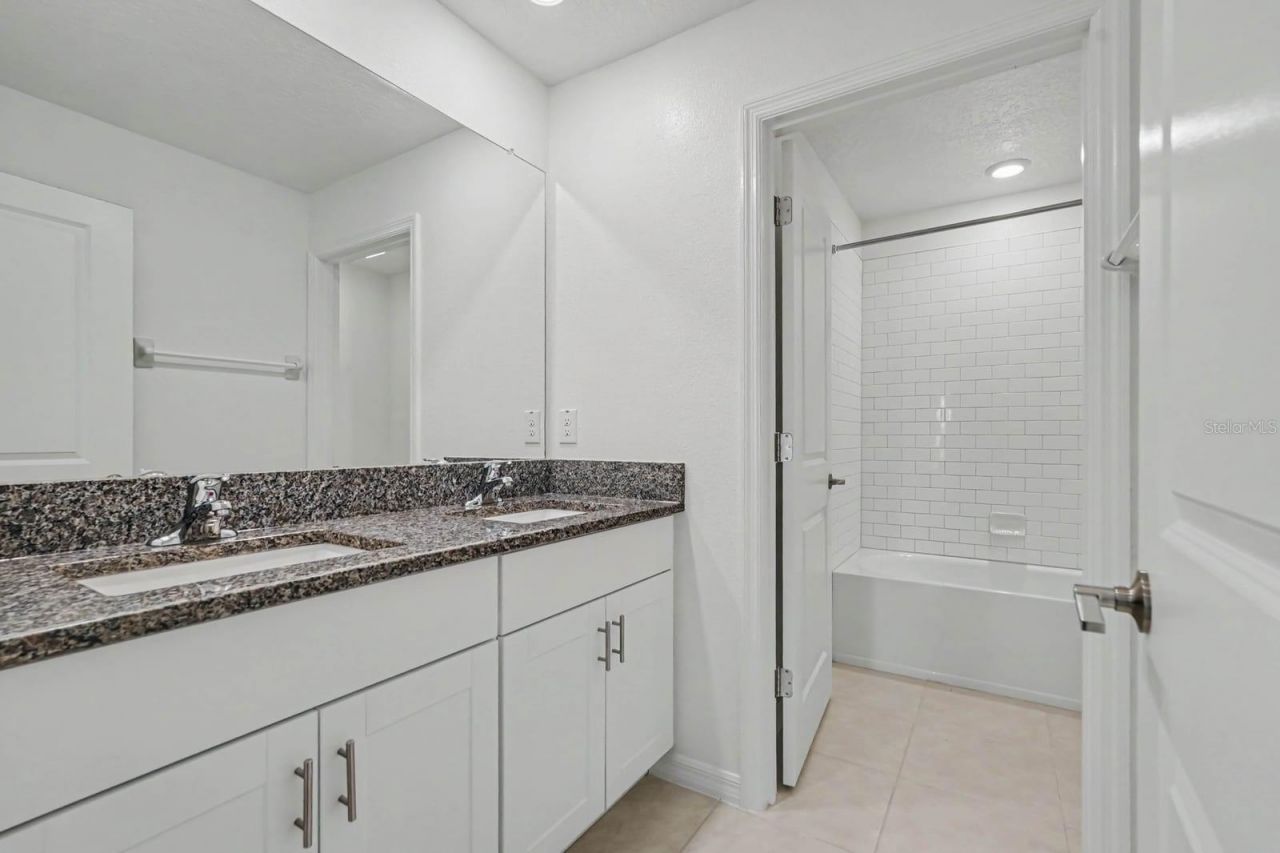 6259 Back Forty Loop, Zephyrhills, FL 33541 Photo