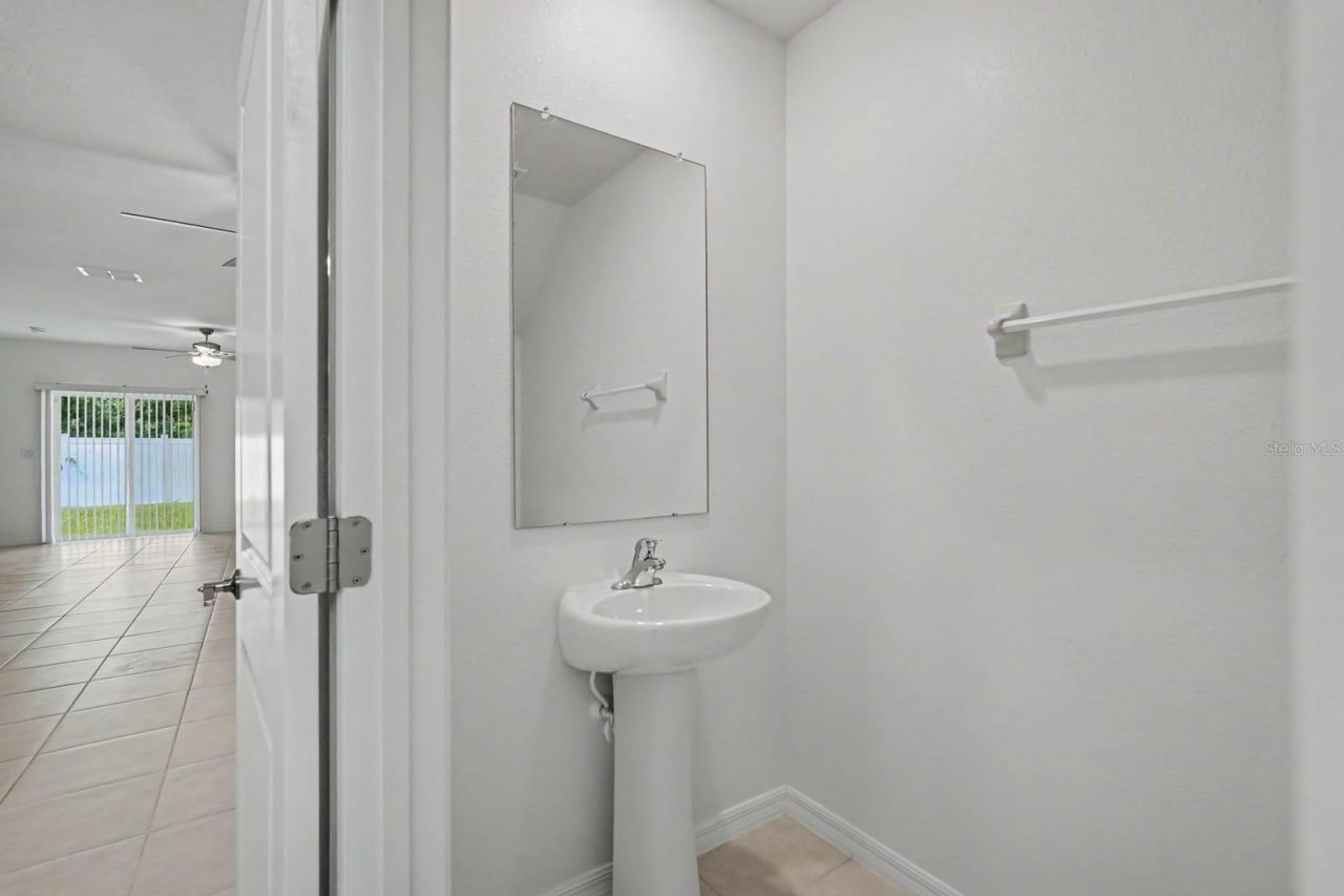 6259 Back Forty Loop, Zephyrhills, FL 33541 Photo