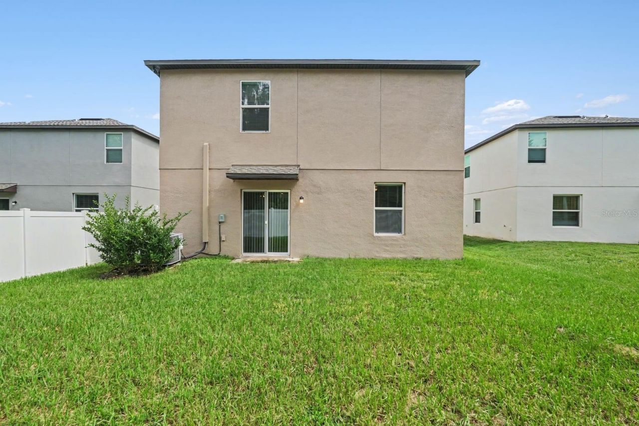 6259 Back Forty Loop, Zephyrhills, FL 33541 Photo